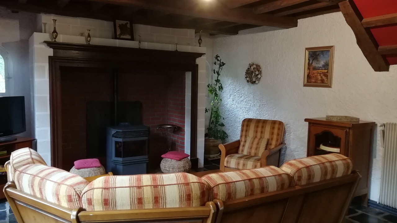 Photo of Others in Renty