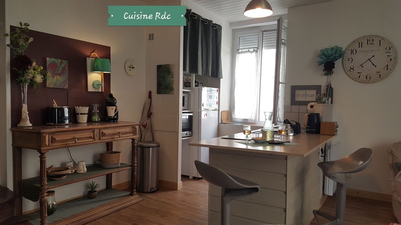 Photo of Kitchen in Saint-Maixent-l'Ecole