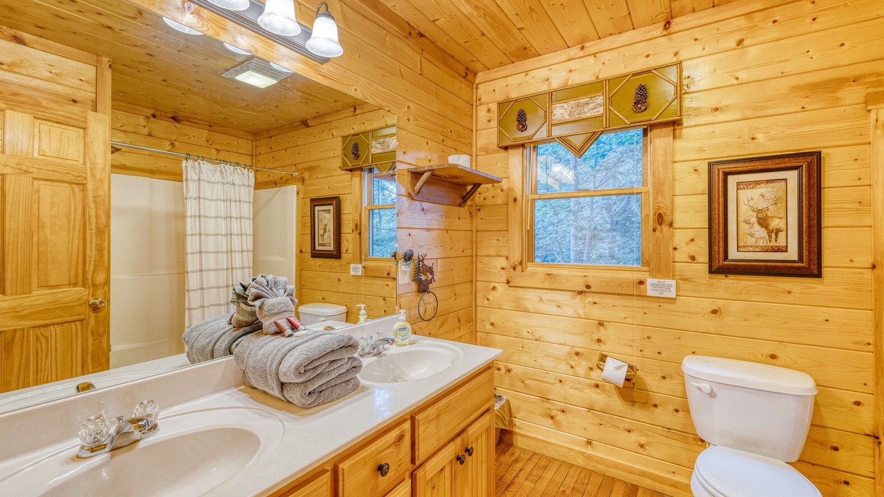Photo of Bathroom in Cashes Valley
