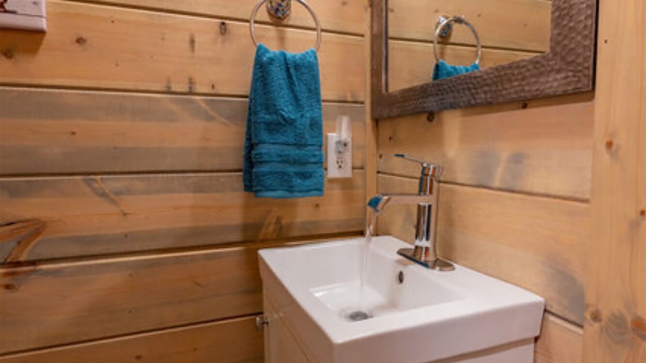 Photo of Bathroom in Ringold