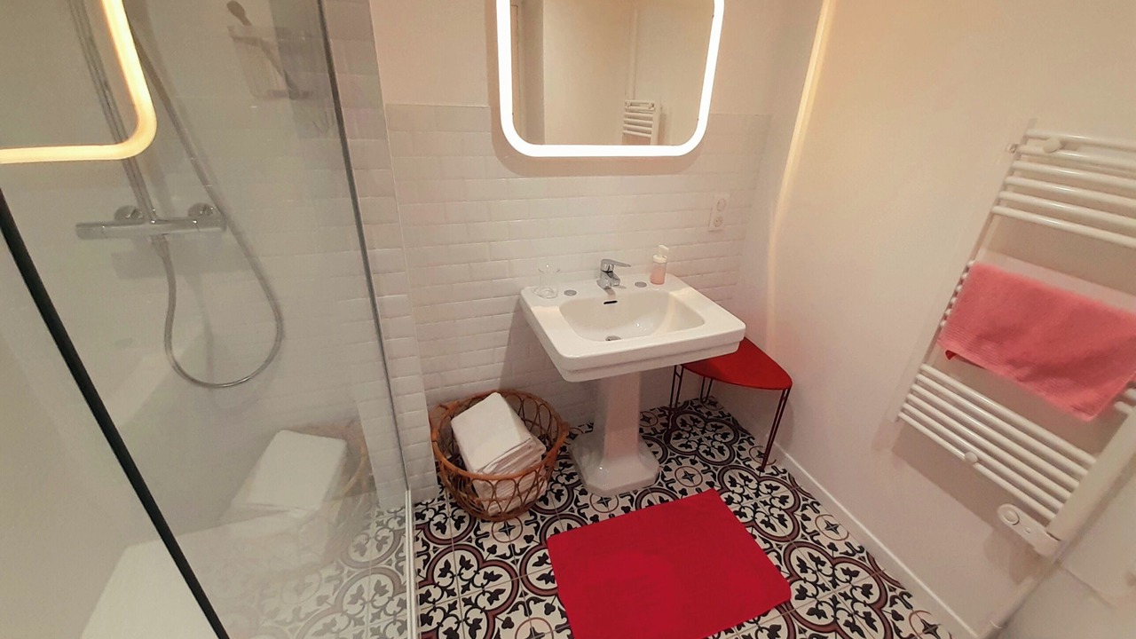 Photo of Bathroom in Mezieres-en-Drouais