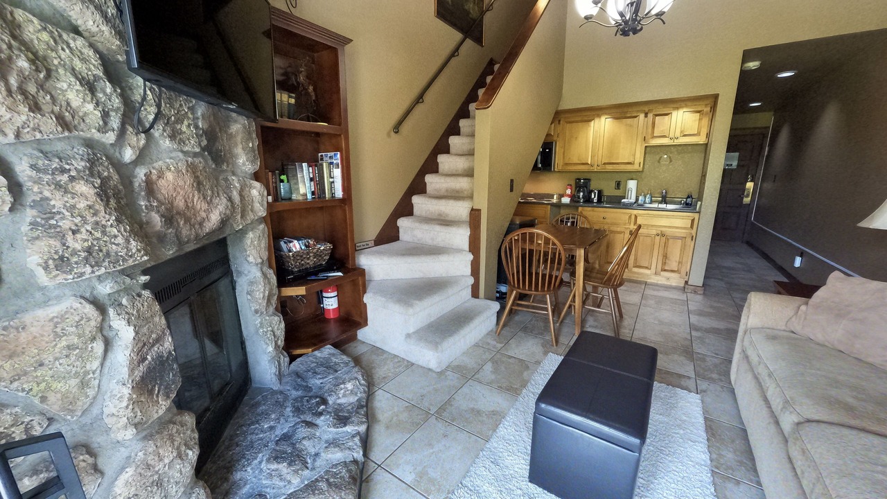 Photo of Livingroom in Purgatory