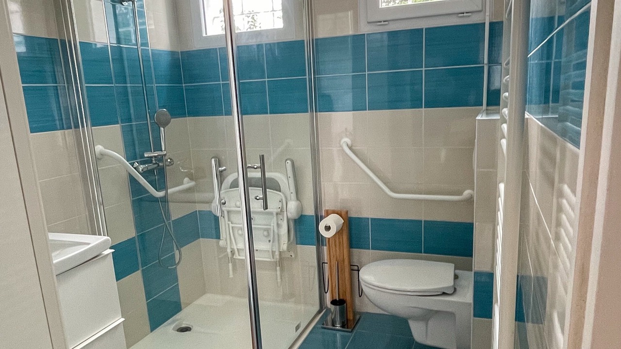 Photo of Bathroom in Saint-Marc-sur-Mer