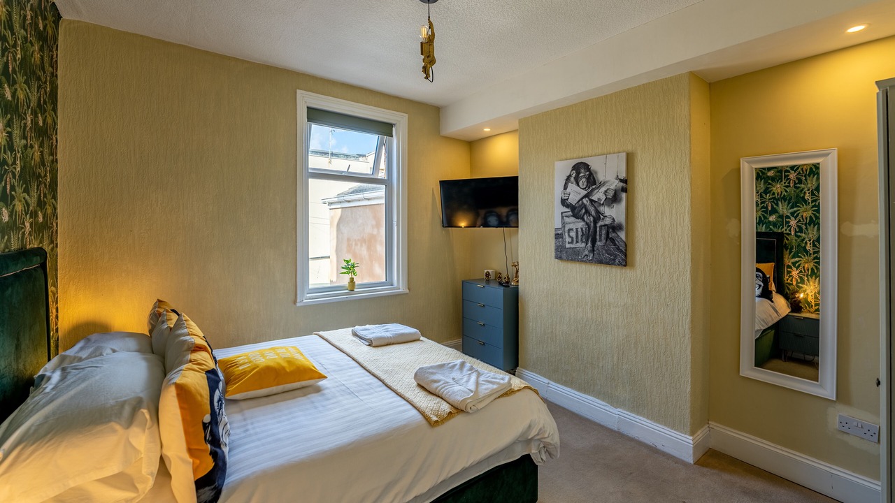 Photo of Bedroom in South Shore