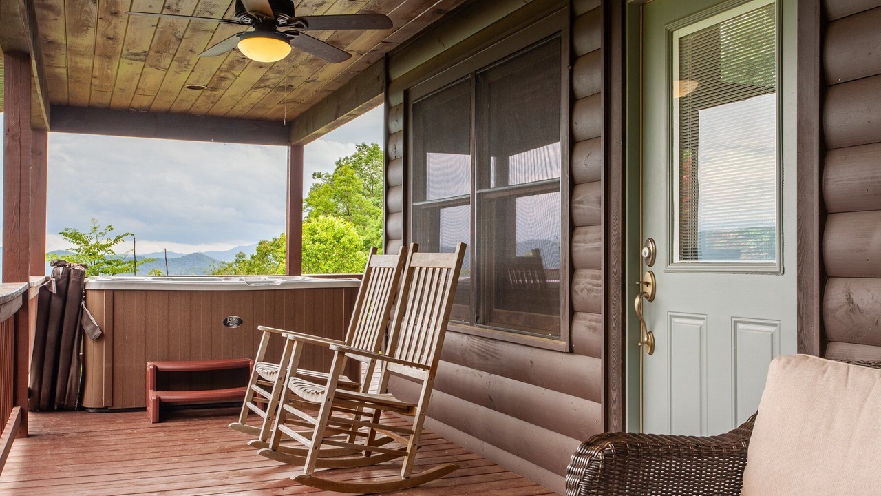Photo of Patio Balcony in Bryson City