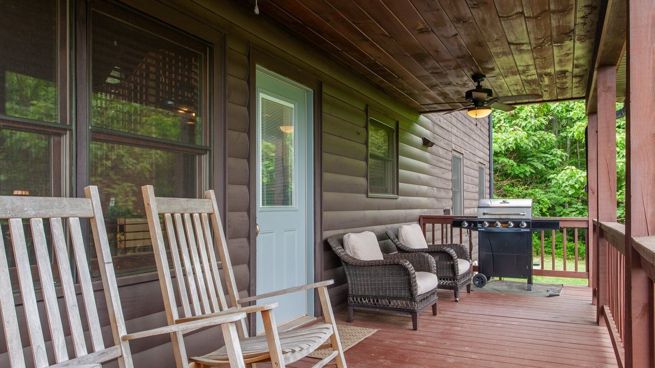 Photo of Patio Balcony in Bryson City