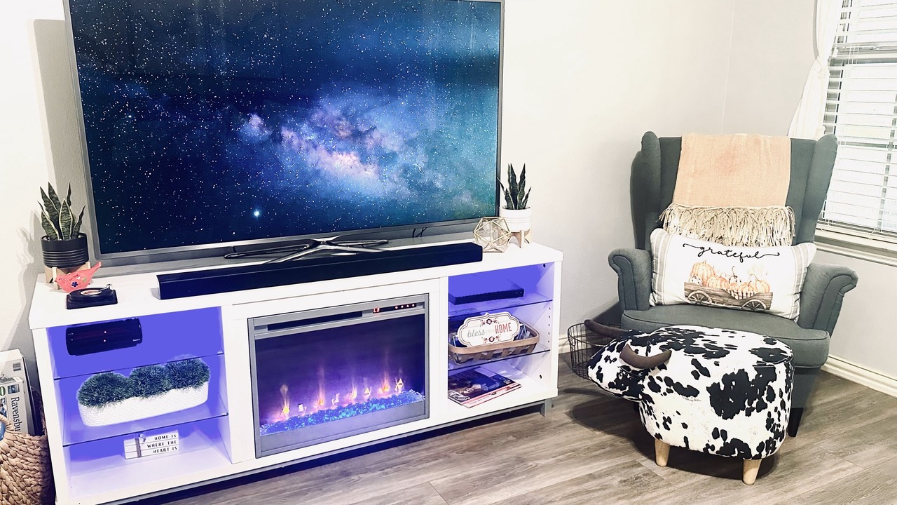 Photo of Livingroom in Midlothian