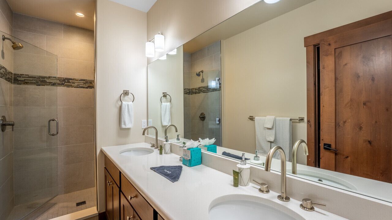 Photo of Bathroom in Silverthorne