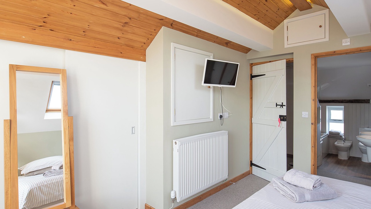 Photo of Others in Kingswood