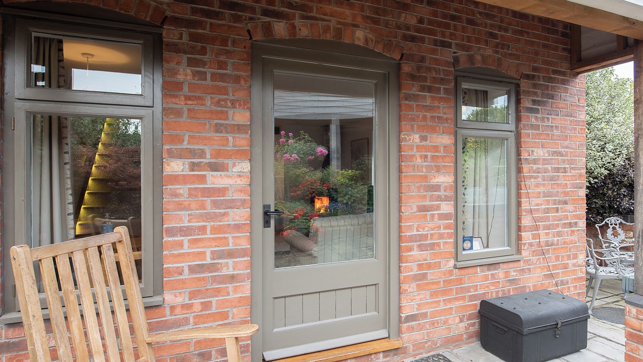 Photo of Others in Kingswood