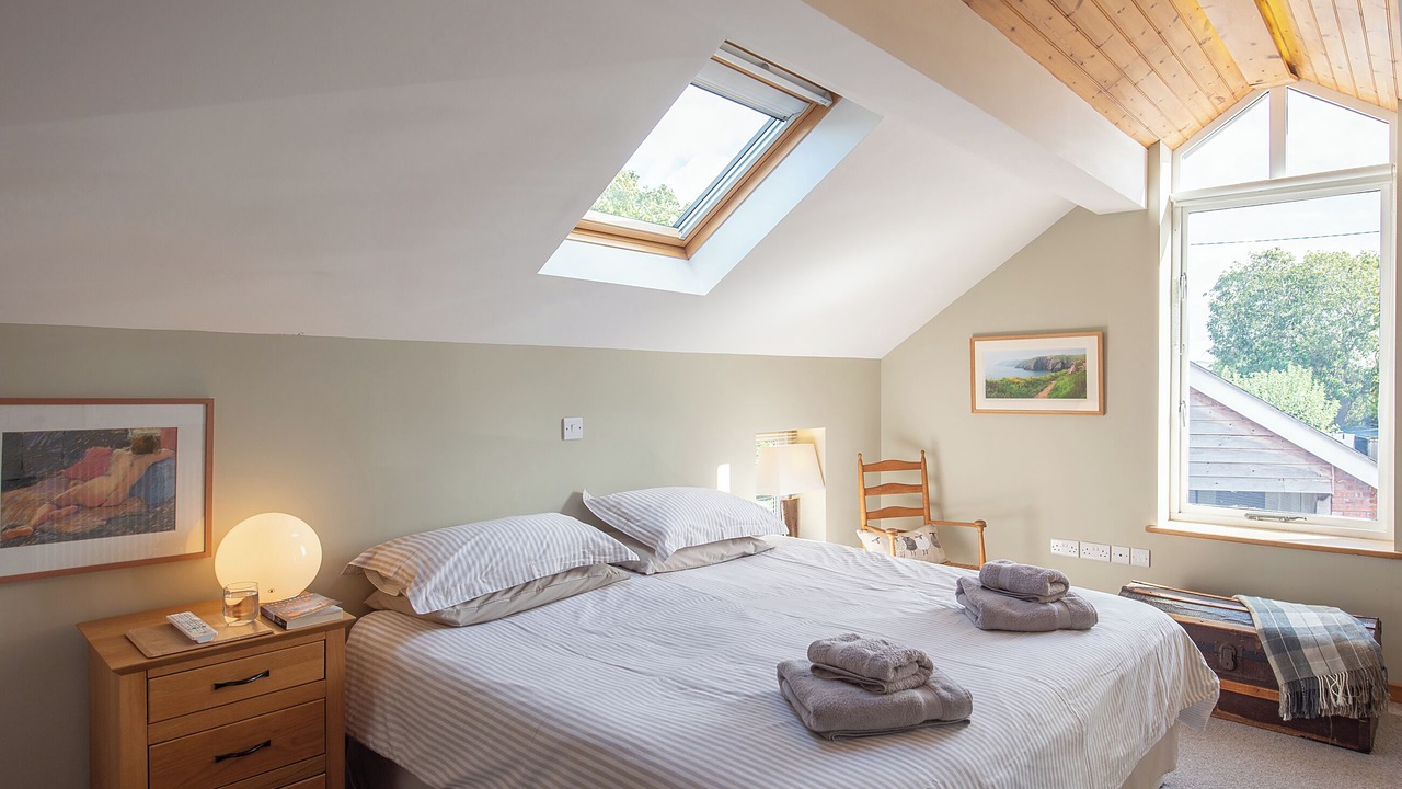 Photo of Others in Kingswood