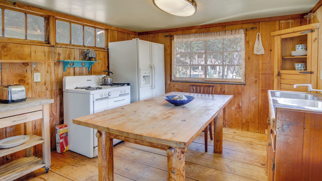 Photo of Kitchen in Topanga