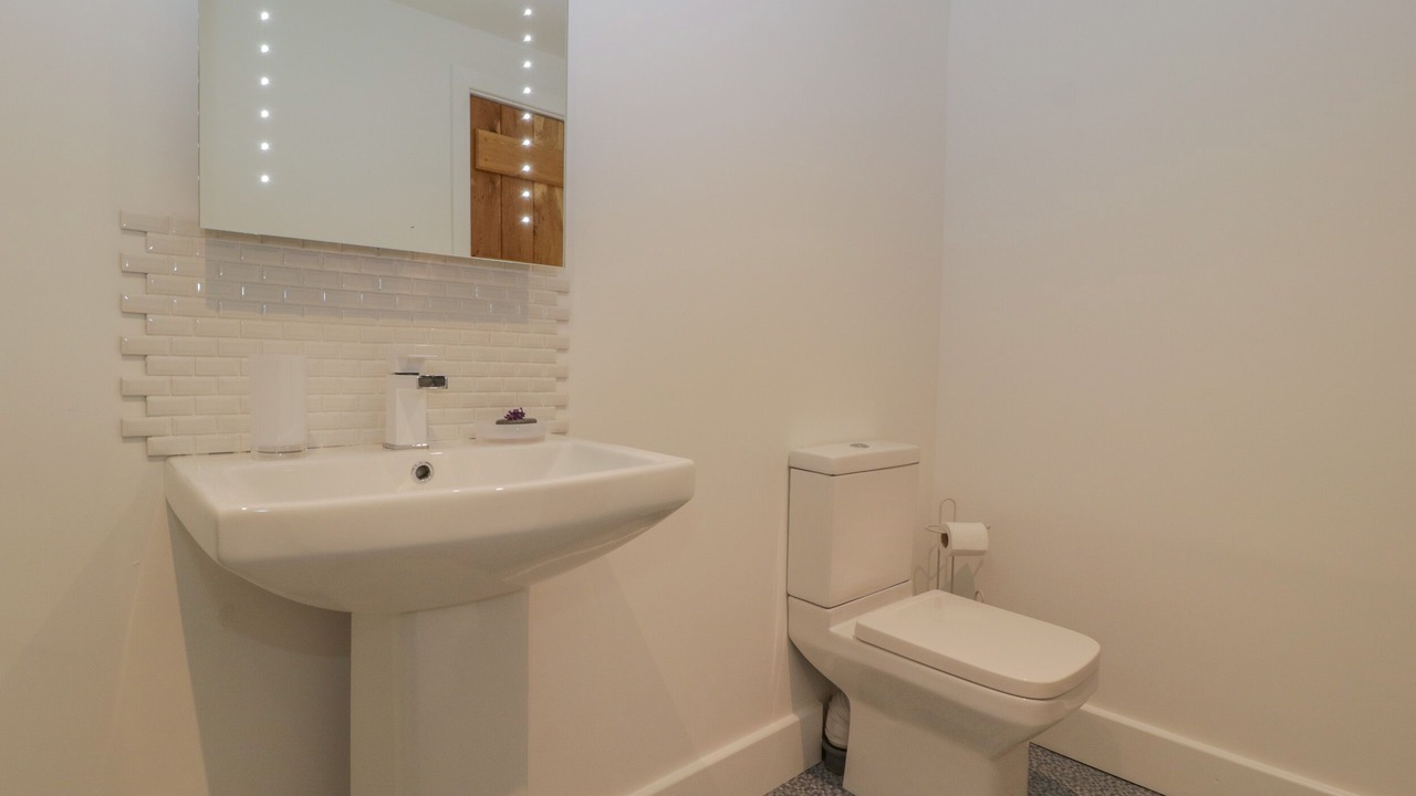 Photo of Bathroom in Pencombe