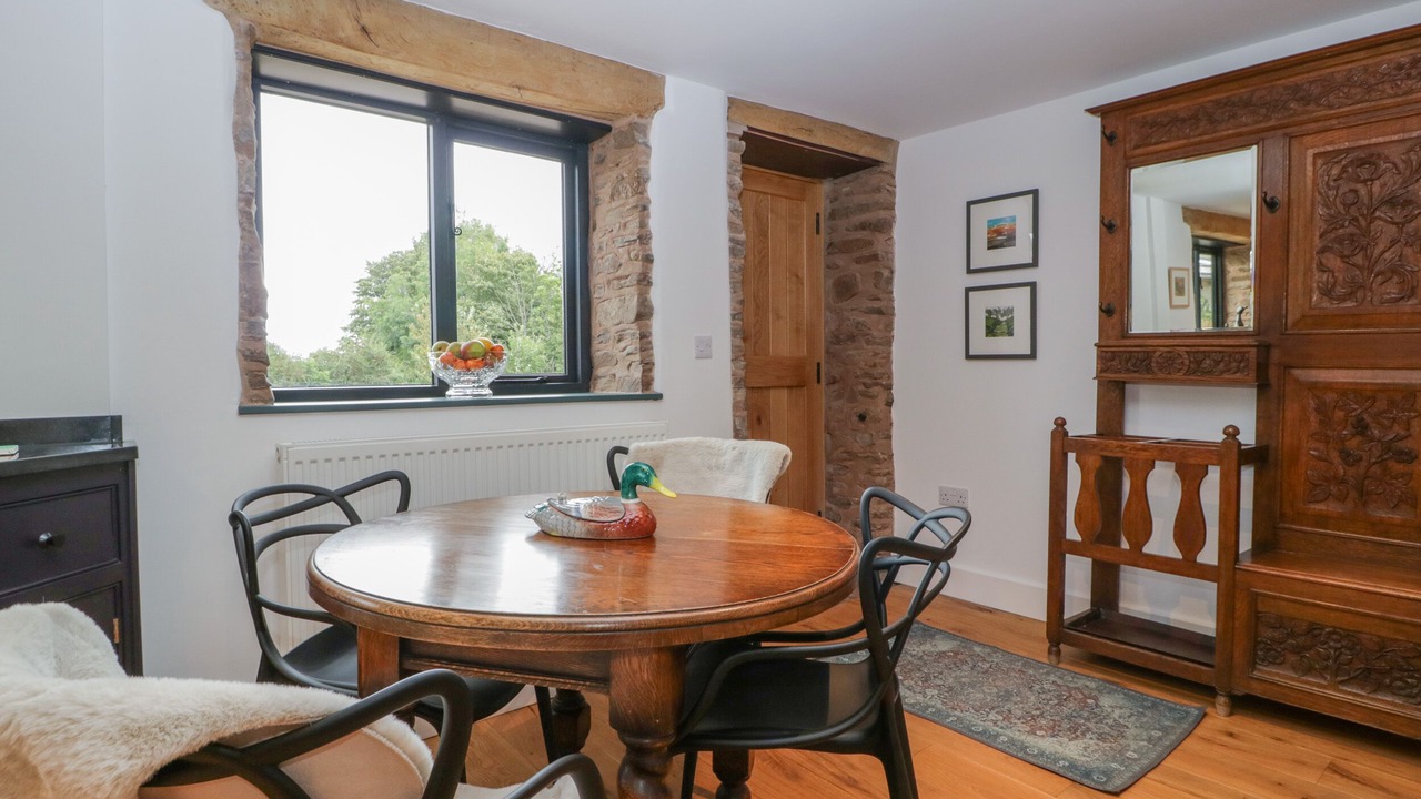 Photo of Others in Pencombe