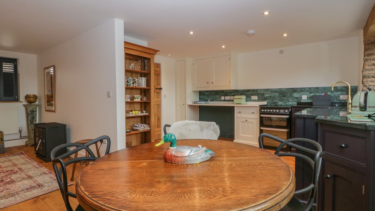 Photo of Others in Pencombe