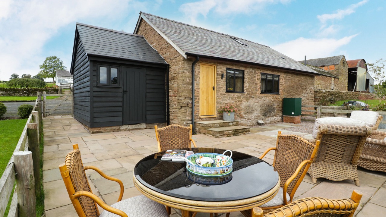 Photo of Outdoor in Pencombe