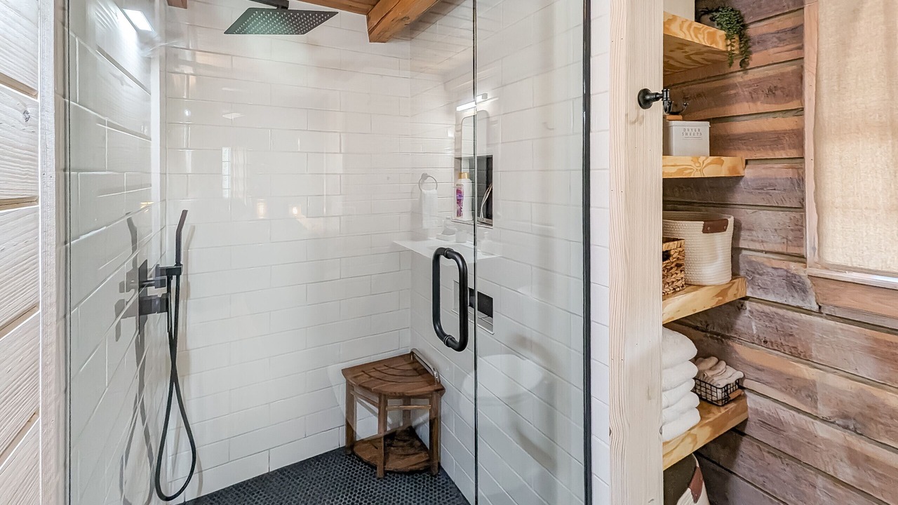 Photo of Bathroom in Boswell