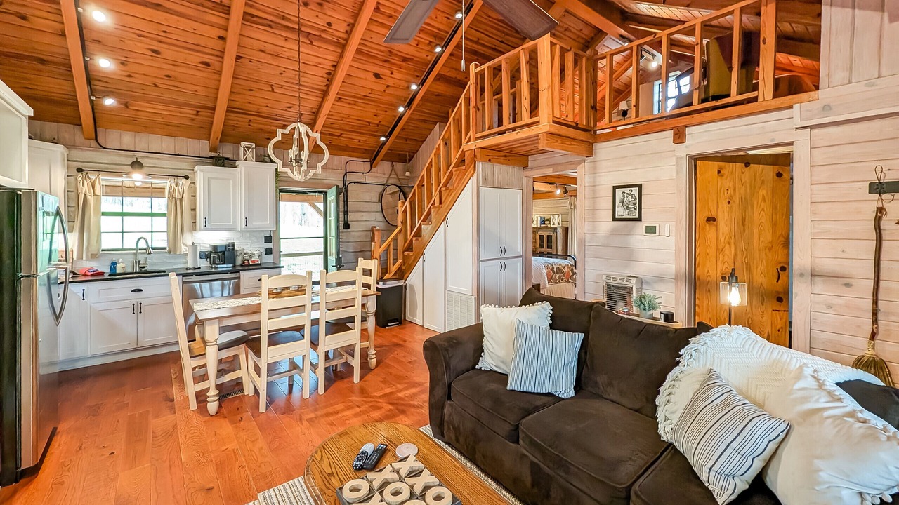 Photo of Livingroom in Boswell
