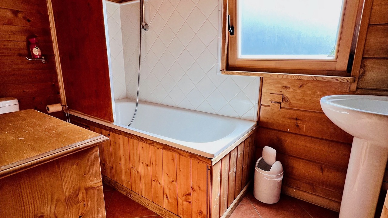 Photo of Bathroom in La Joue du Loup