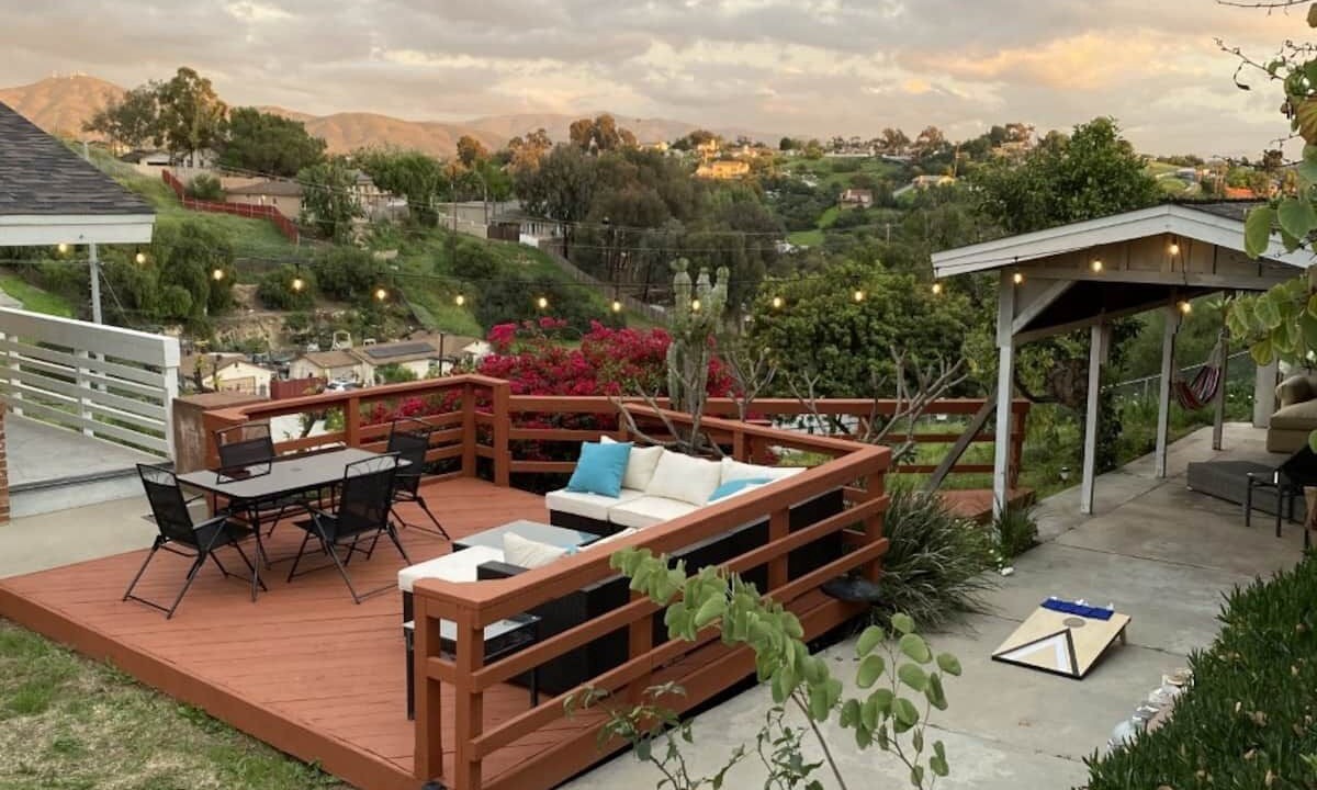 Photo of Outdoor in Oak Park