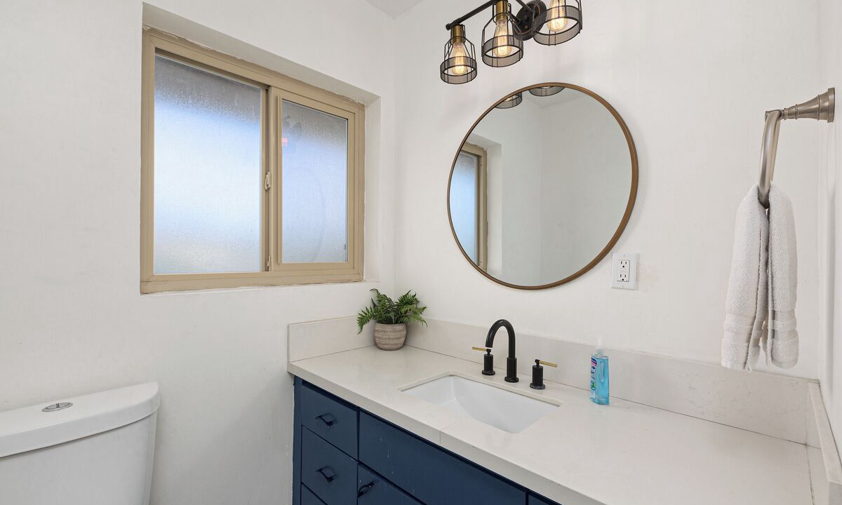 Photo of Bathroom in Oak Park