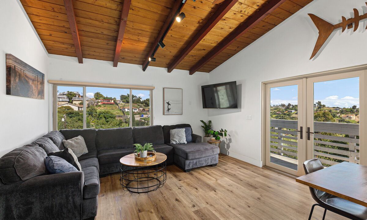 Photo of Livingroom in Oak Park
