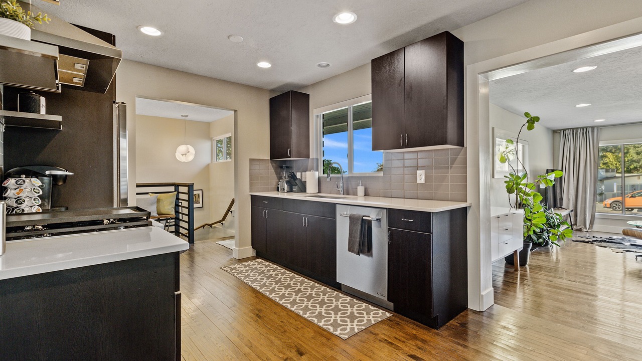 Photo of Kitchen in Olympus Cove