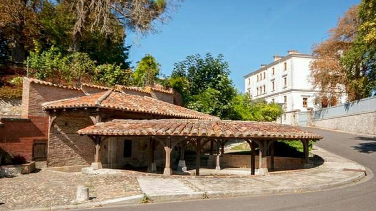 Photo of Outdoor in Valence