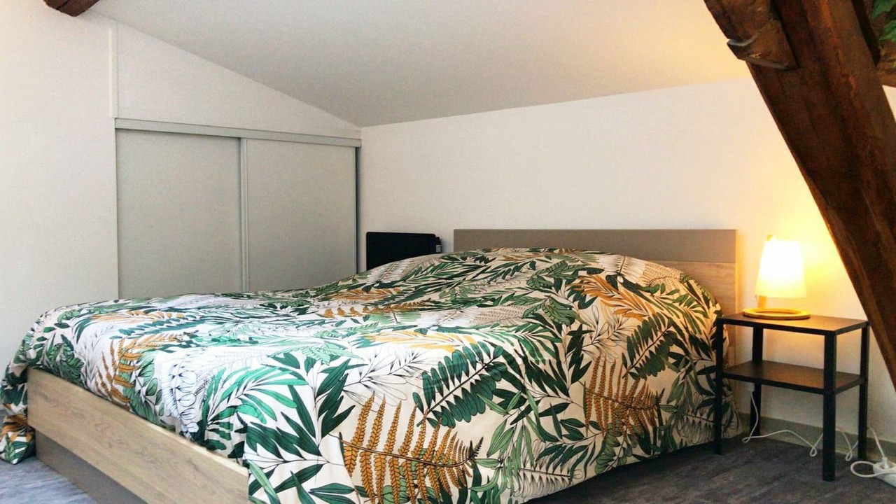 Photo of Bedroom in Valence