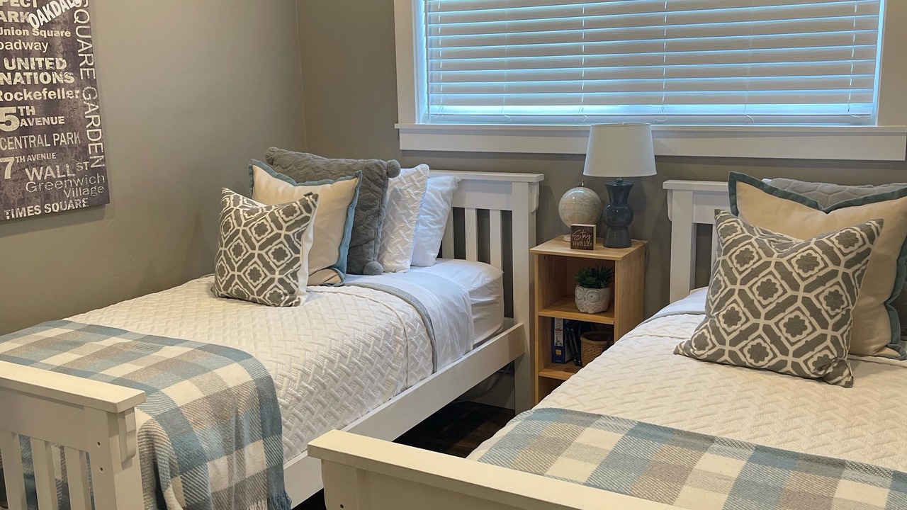 Photo of Bedroom in Oakdale