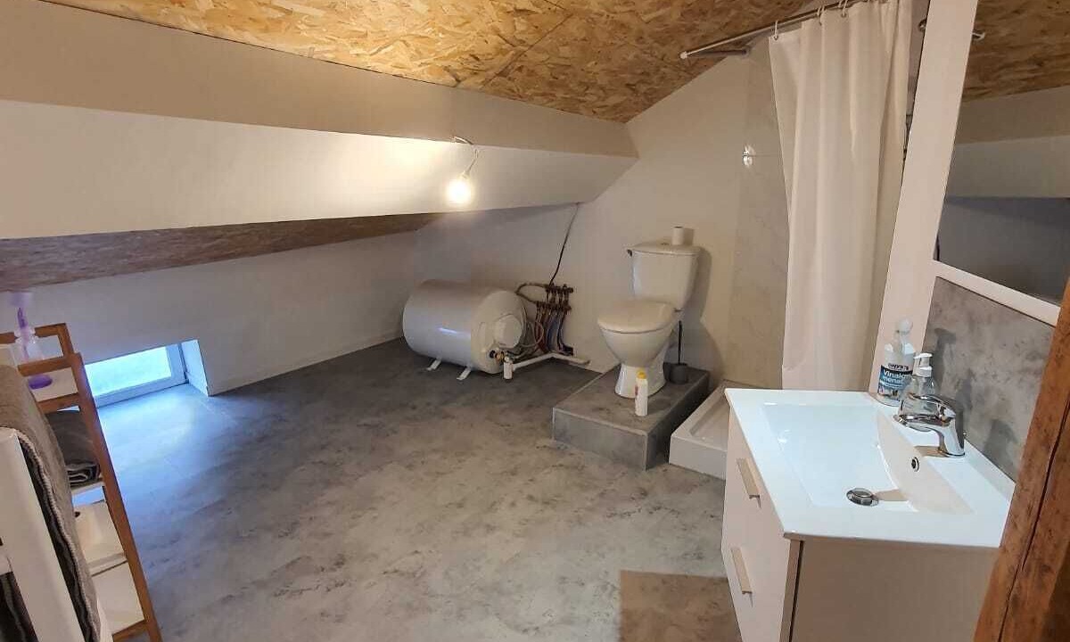 Photo of Bathroom in Revel