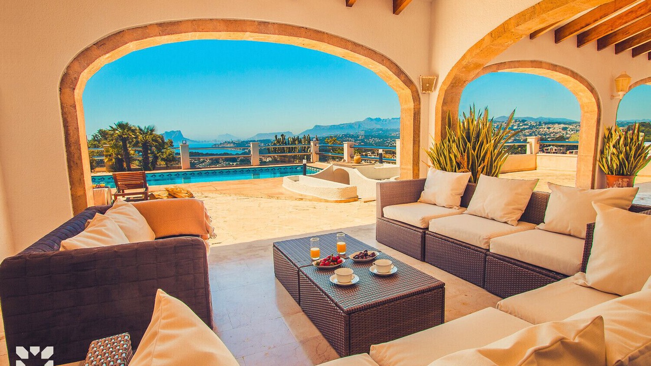 Photo of Patio Balcony in Arnella