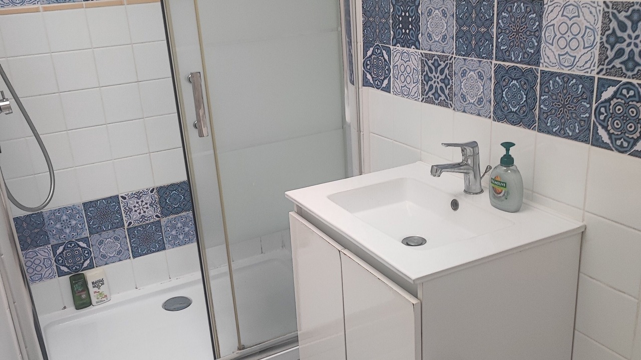 Photo of Bathroom in Le Parc Saint-Maur