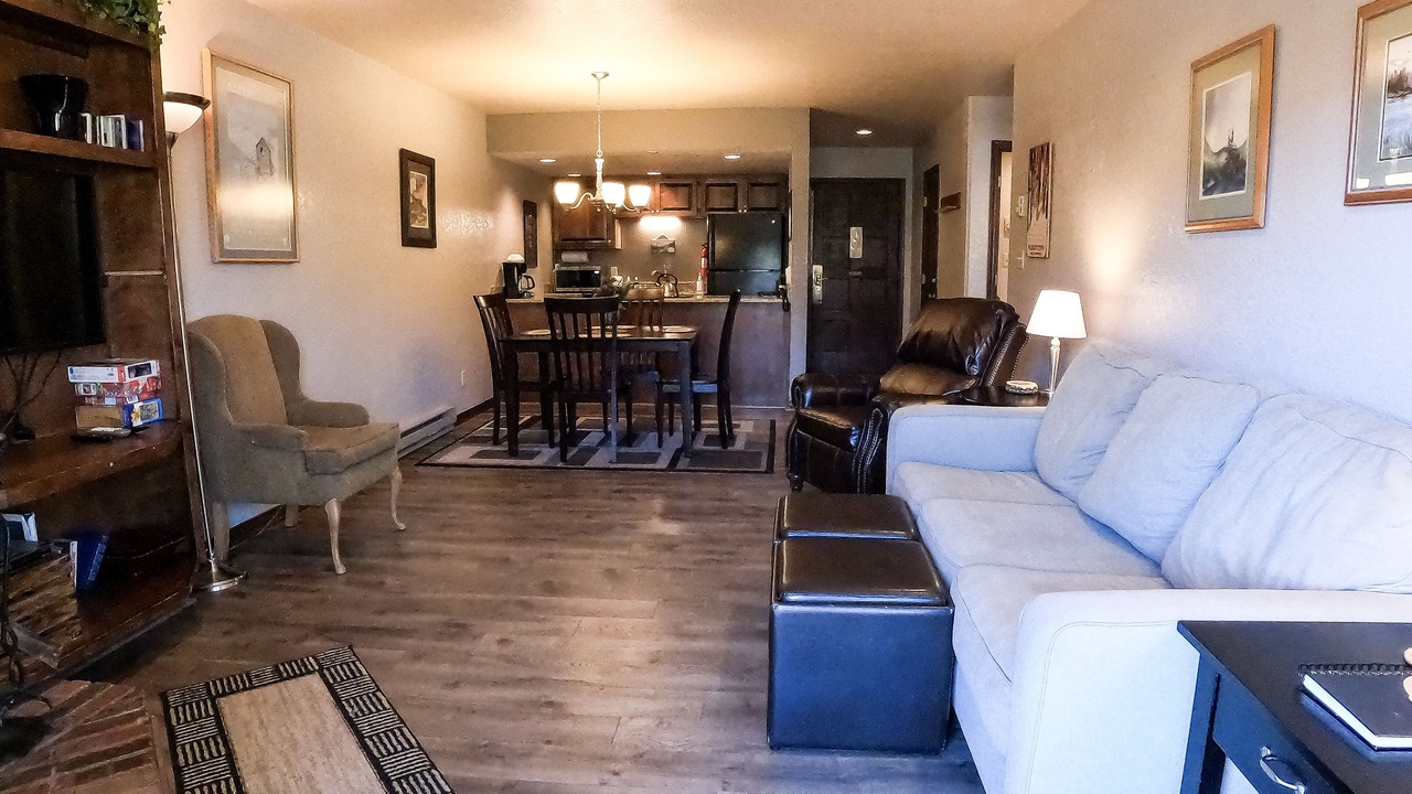 Photo of Livingroom in Purgatory