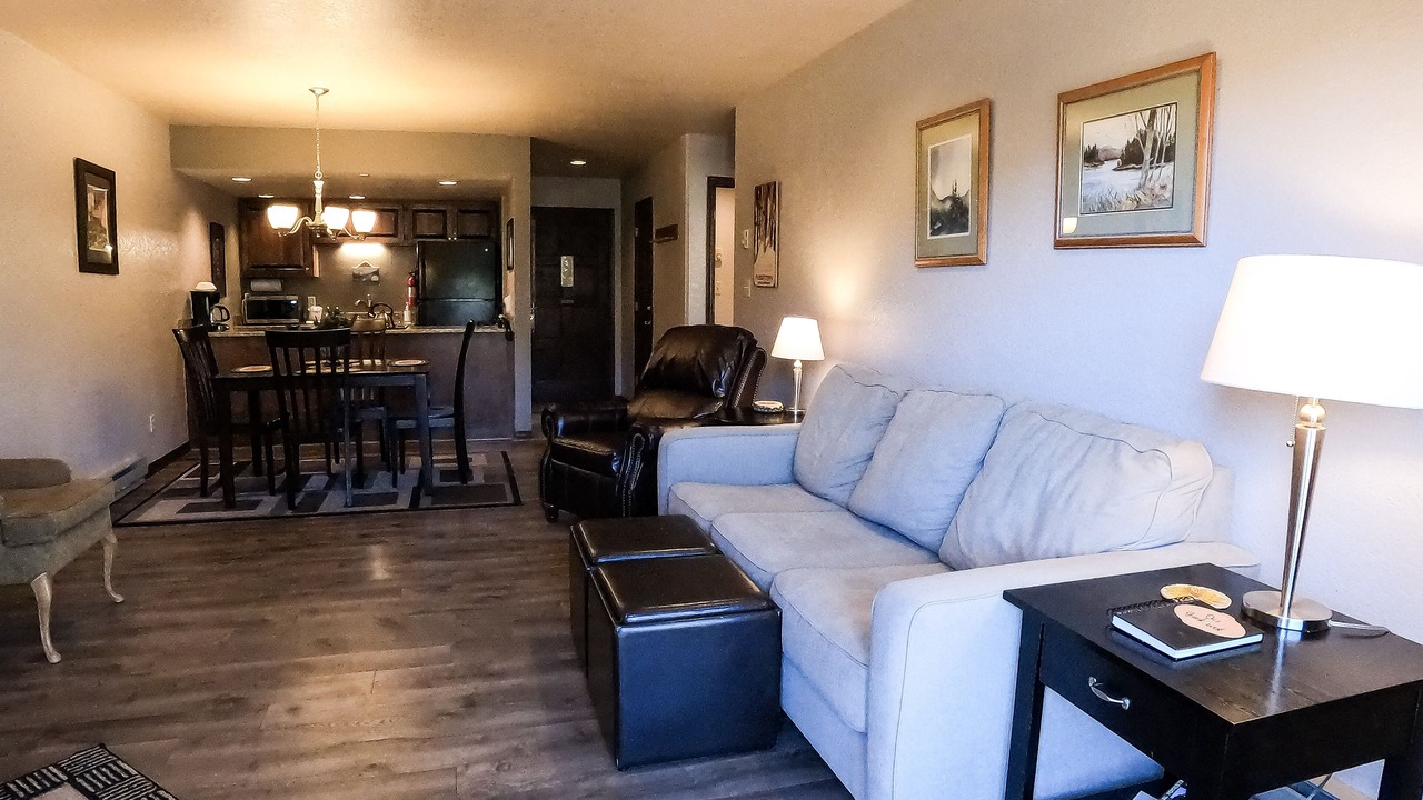 Photo of Livingroom in Purgatory