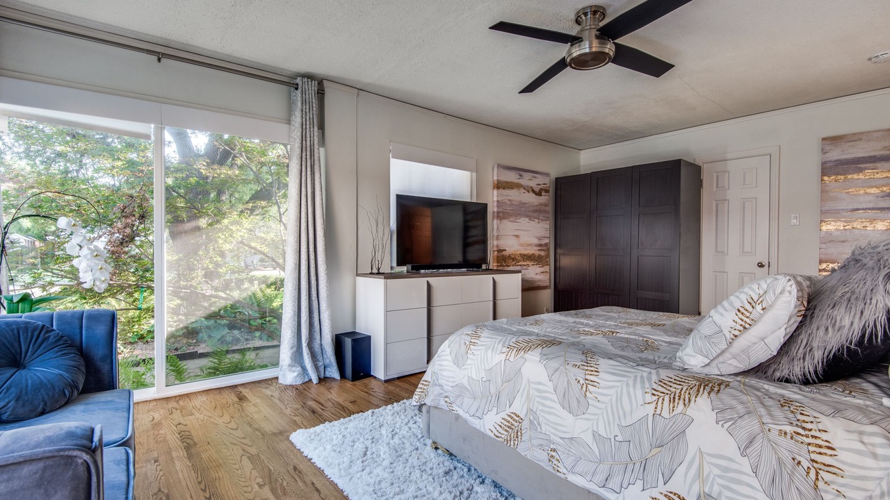 Photo of Bedroom in Northwest Dallas