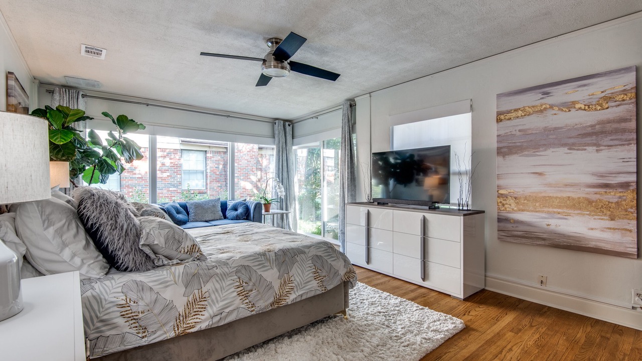 Photo of Bedroom in Northwest Dallas