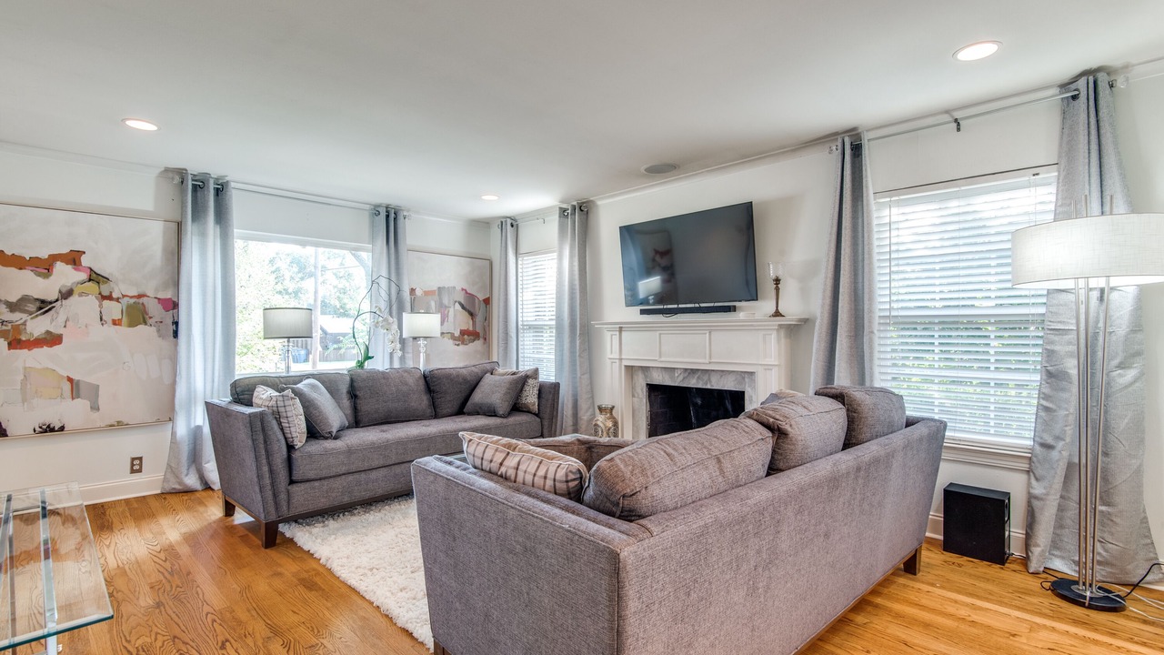 Photo of Livingroom in Northwest Dallas