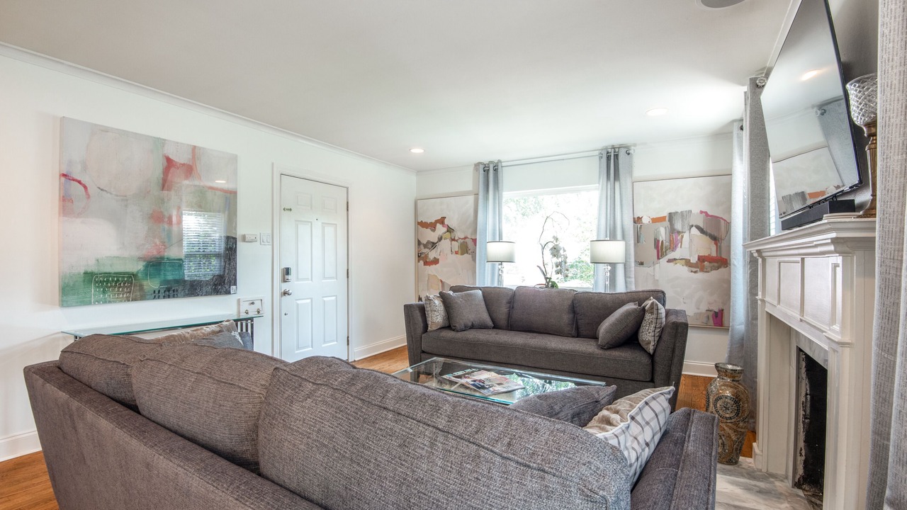 Photo of Livingroom in Northwest Dallas