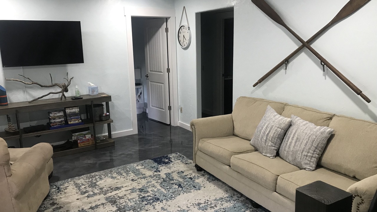 Photo of Livingroom in Jay