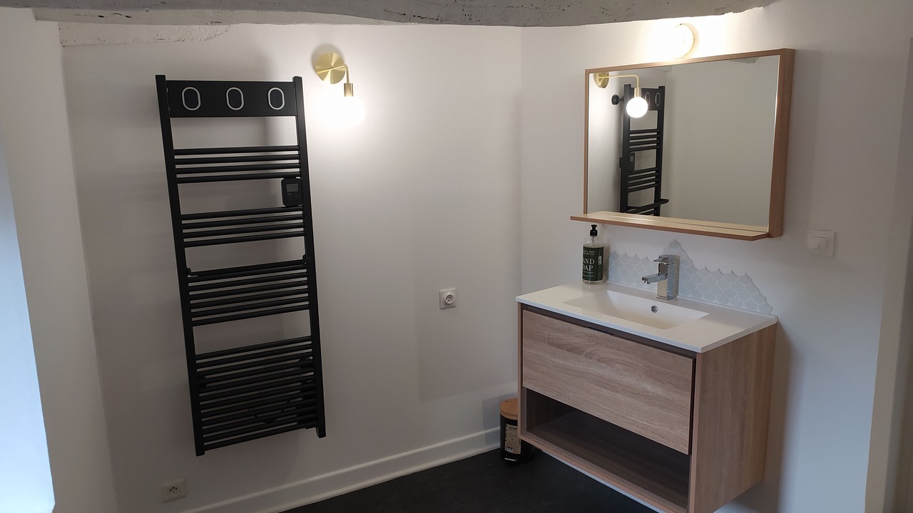 Photo of Bathroom in Saint-Igneuc