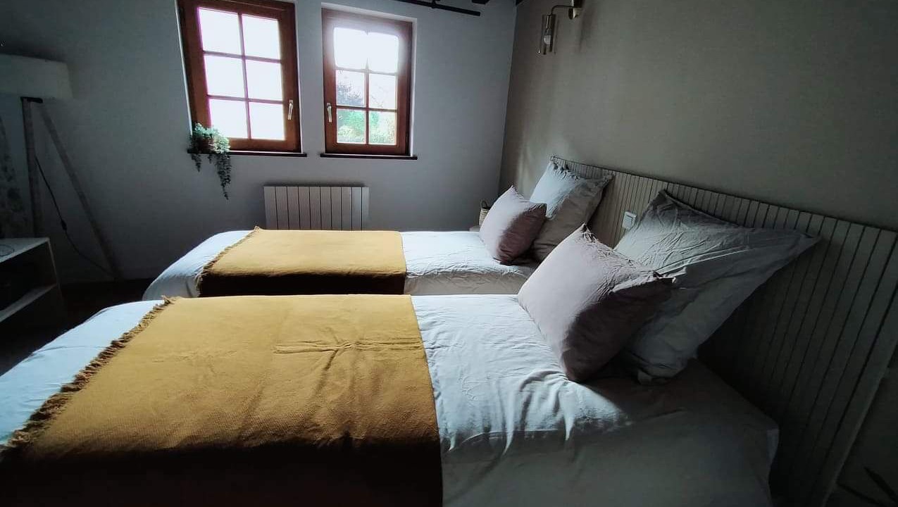 Photo of Bedroom in Saint-Igneuc