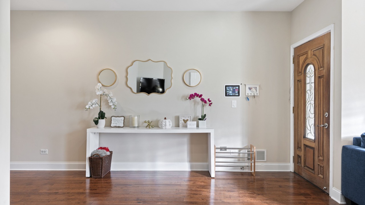 Photo of Others in West Town