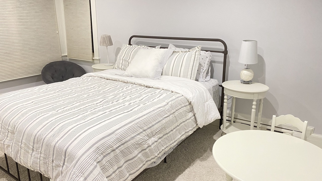 Photo of Bedroom in Swampscott