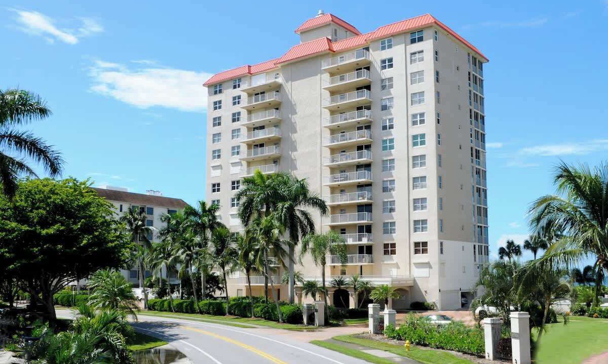 Photo of Outdoor in Vanderbilt Beach