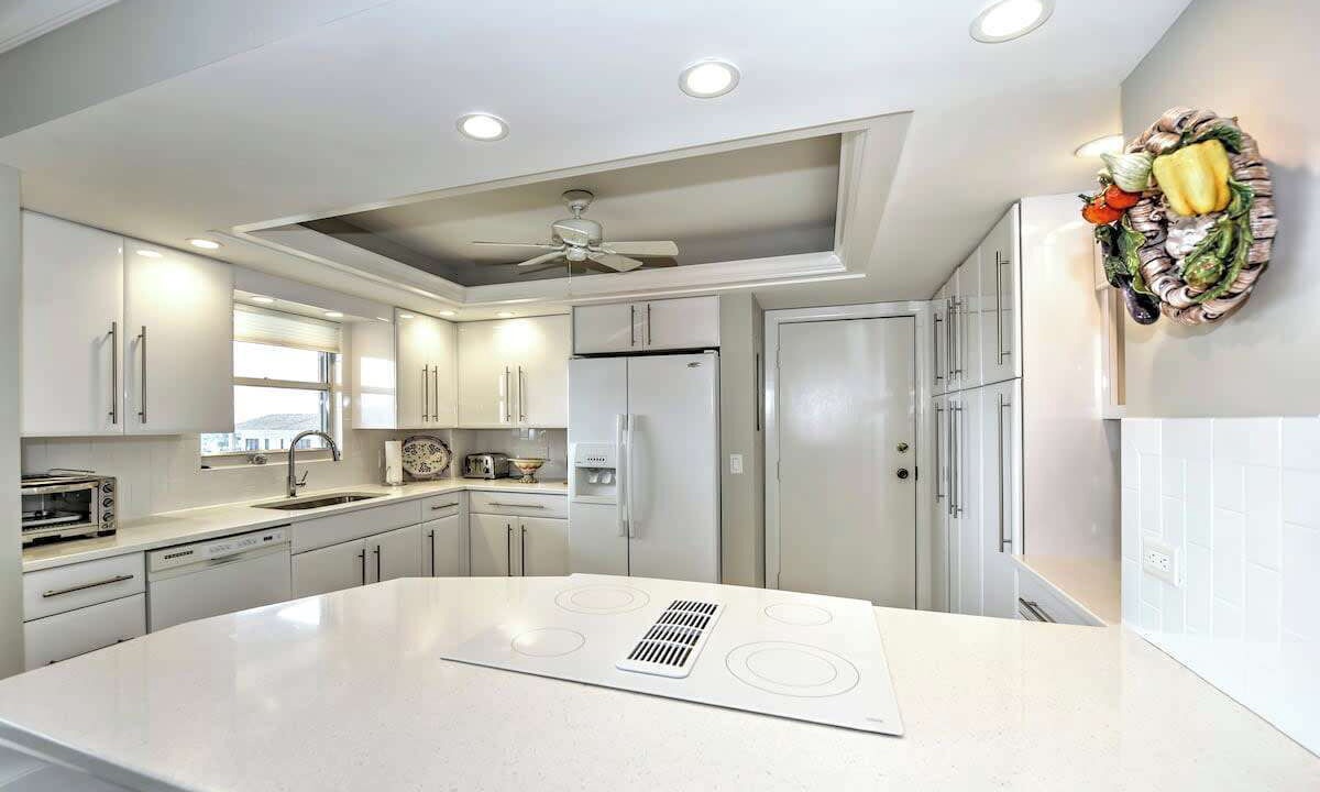 Photo of Kitchen in Vanderbilt Beach