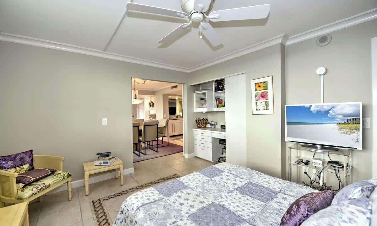 Photo of Bedroom in Vanderbilt Beach