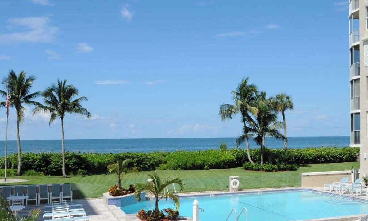 Photo of Outdoor in Vanderbilt Beach