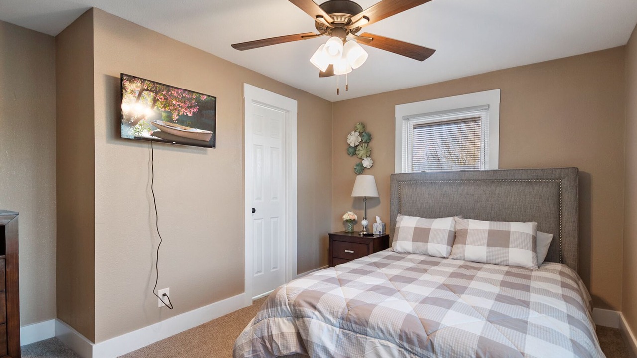 Photo of Bedroom in Siloam Springs