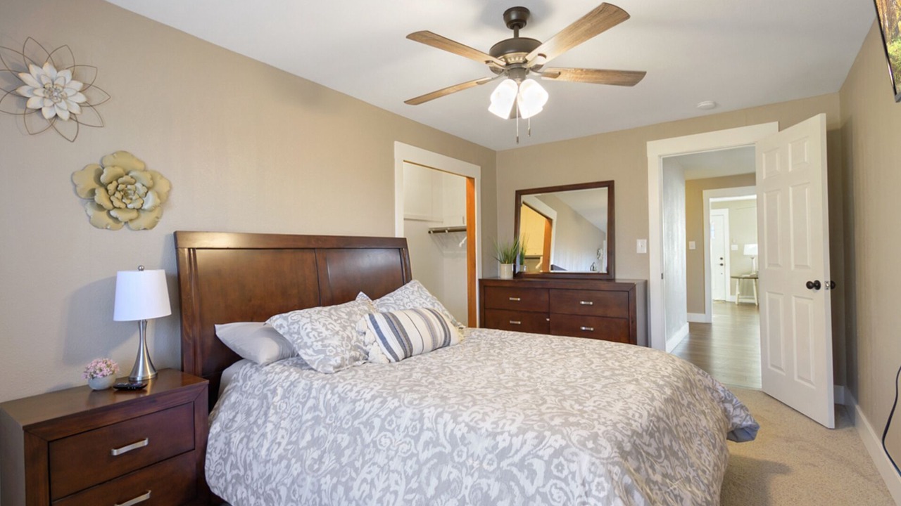 Photo of Bedroom in Siloam Springs